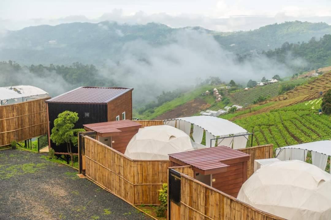 ภูวินคาเฟ่ โฮมสเตย์ Phuwin Cafe Homestay Mon Jam Exteriör bild