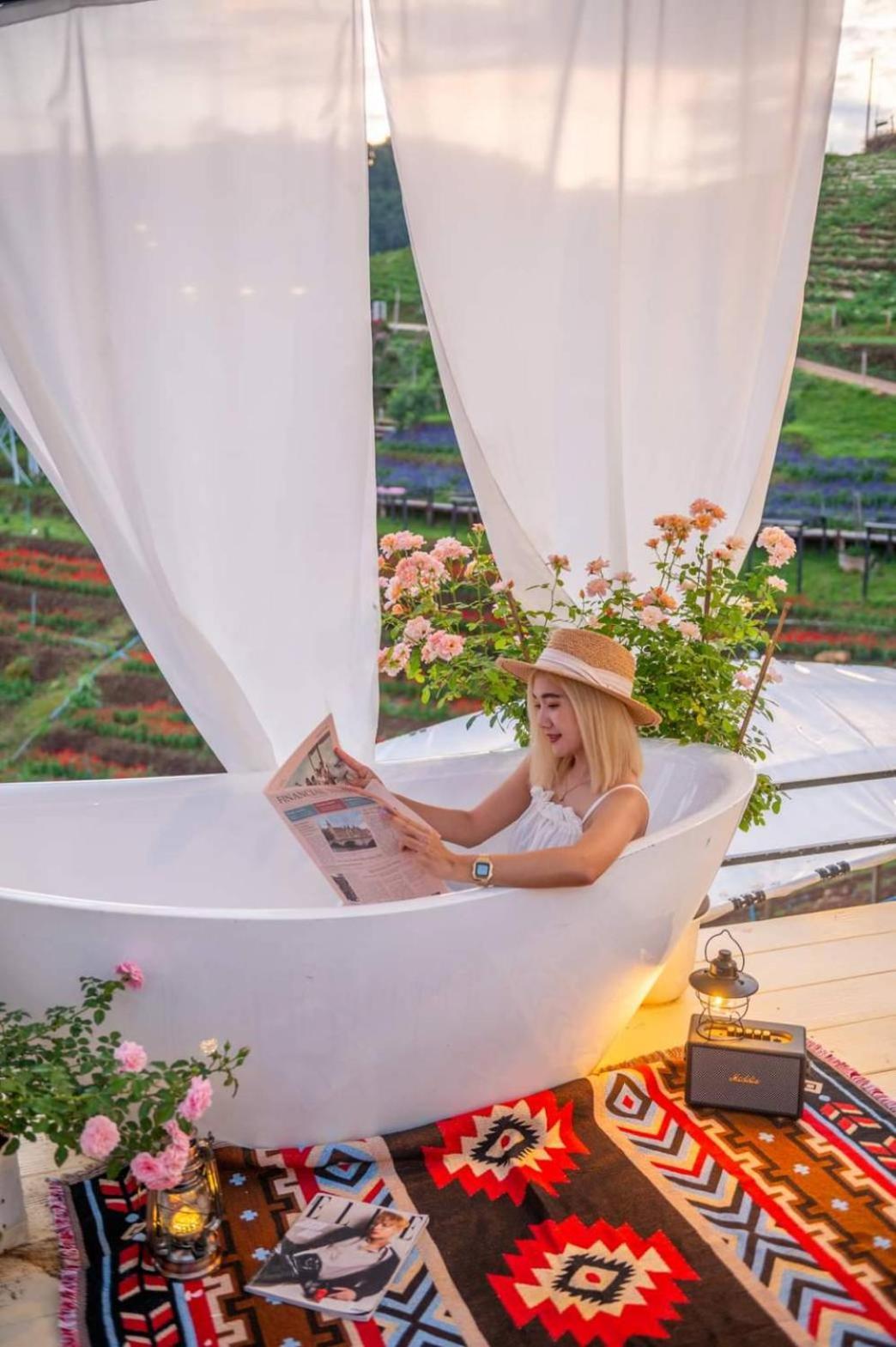 ภูวินคาเฟ่ โฮมสเตย์ Phuwin Cafe Homestay Mon Jam Exteriör bild